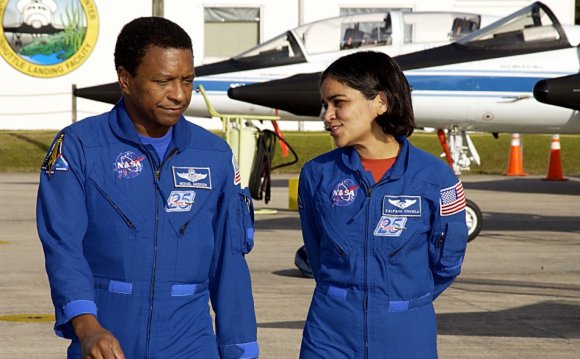 Michael Anderson astronauts