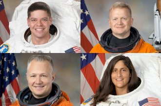 The four astronauts assigned to train for NASA's commercial crew program -- from top left, clockwise: Robert Behnken, Eric Boe, Douglas Hurley and Sunita Williams. Credit: NASA/Collectspace.com