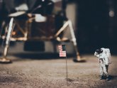 Astronaut moon landing